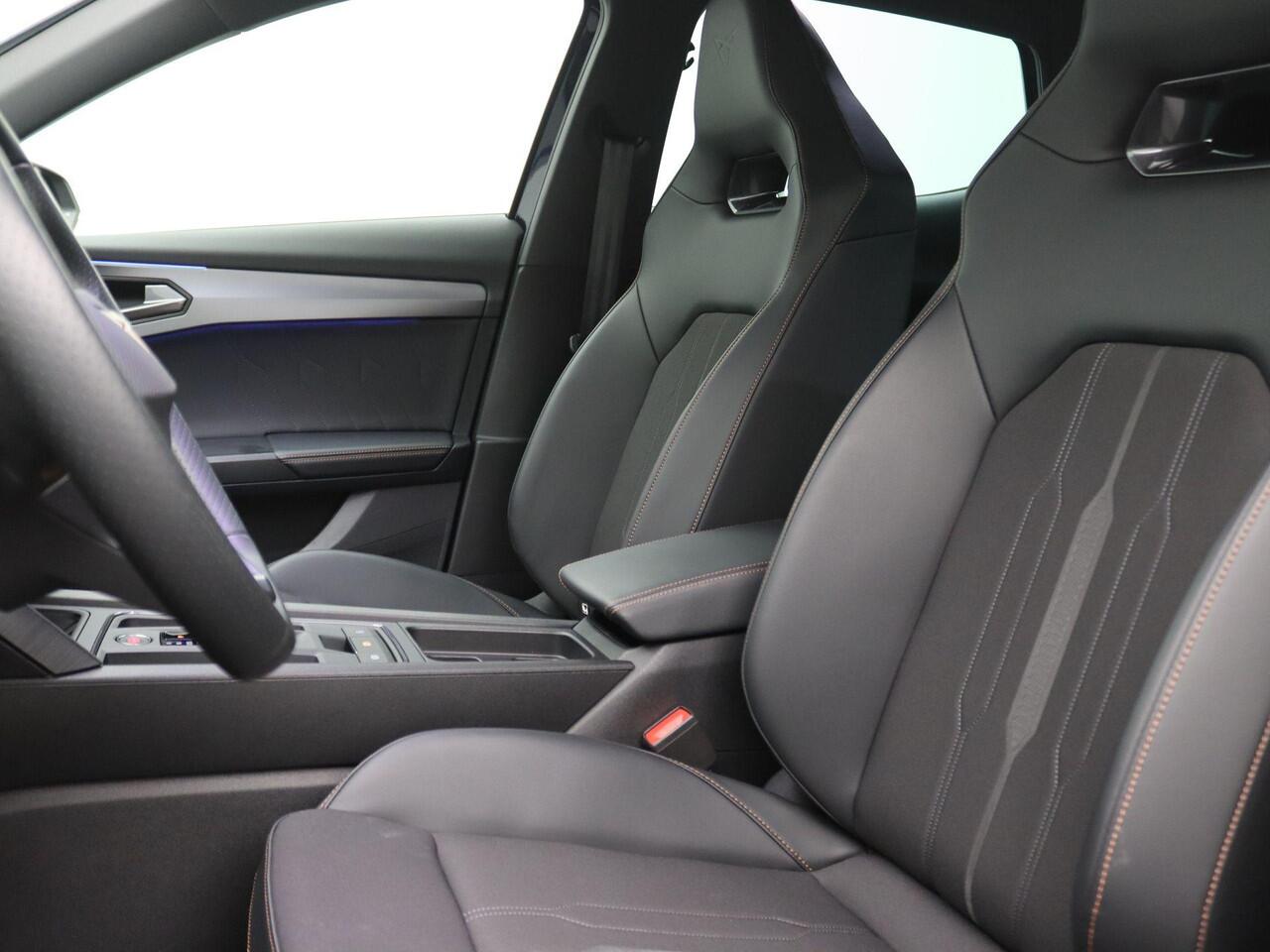 Cupra Formentor 1.4 e-Hybrid VZ Performance 245PK DSG Trekhaak, elektr. achterklep, Achteruitrijcamera, Keyless, Side Assist, Stoel-Stuurverwarming, Panoramadak, 19" LM Velgen