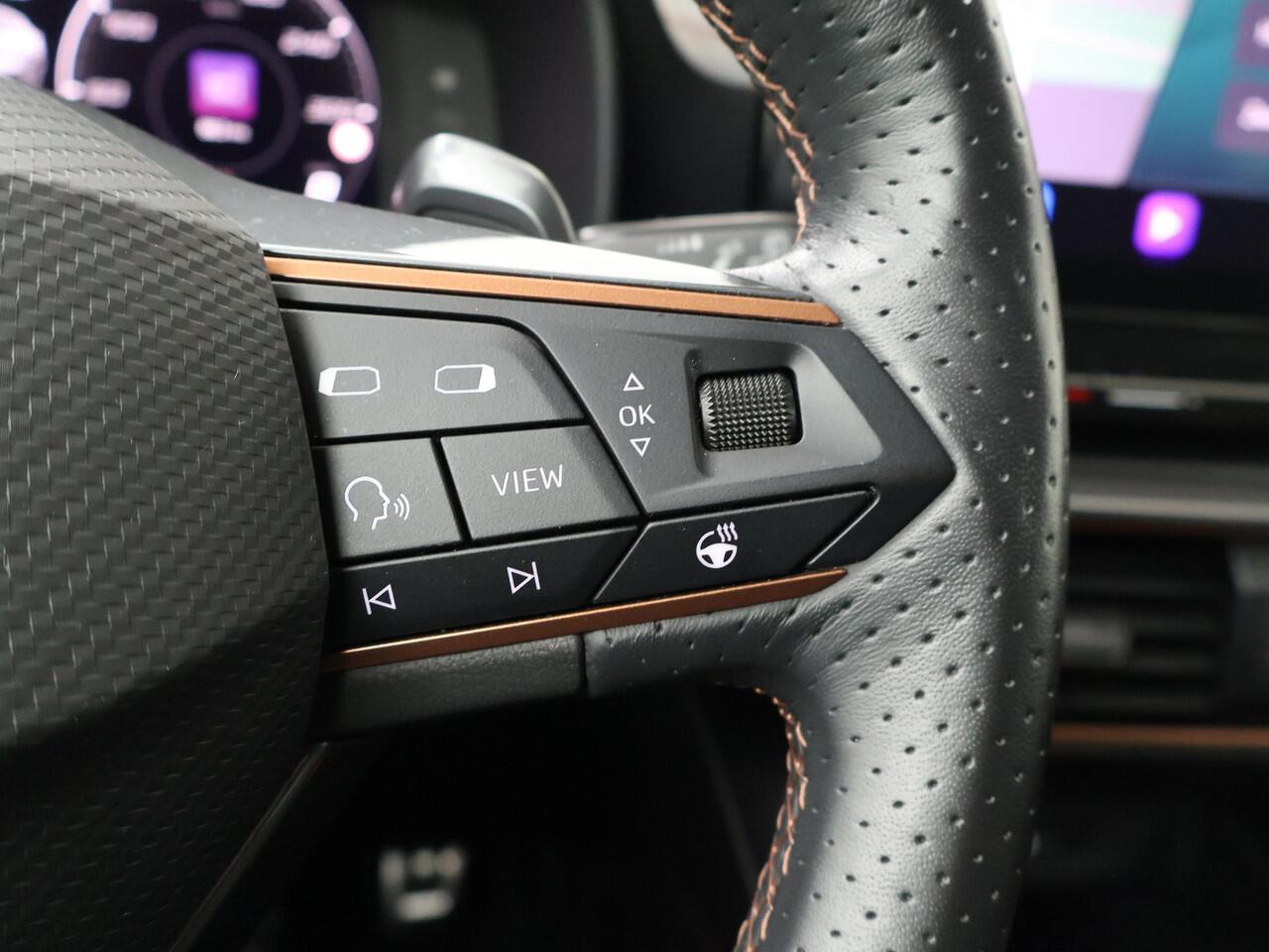 Cupra Formentor 1.4 e-Hybrid VZ | 245 PK | SoH 94% | Trekhaak wegklapbaar | Elek. achterklep | Adaptive cruise control | 19" LM velgen |