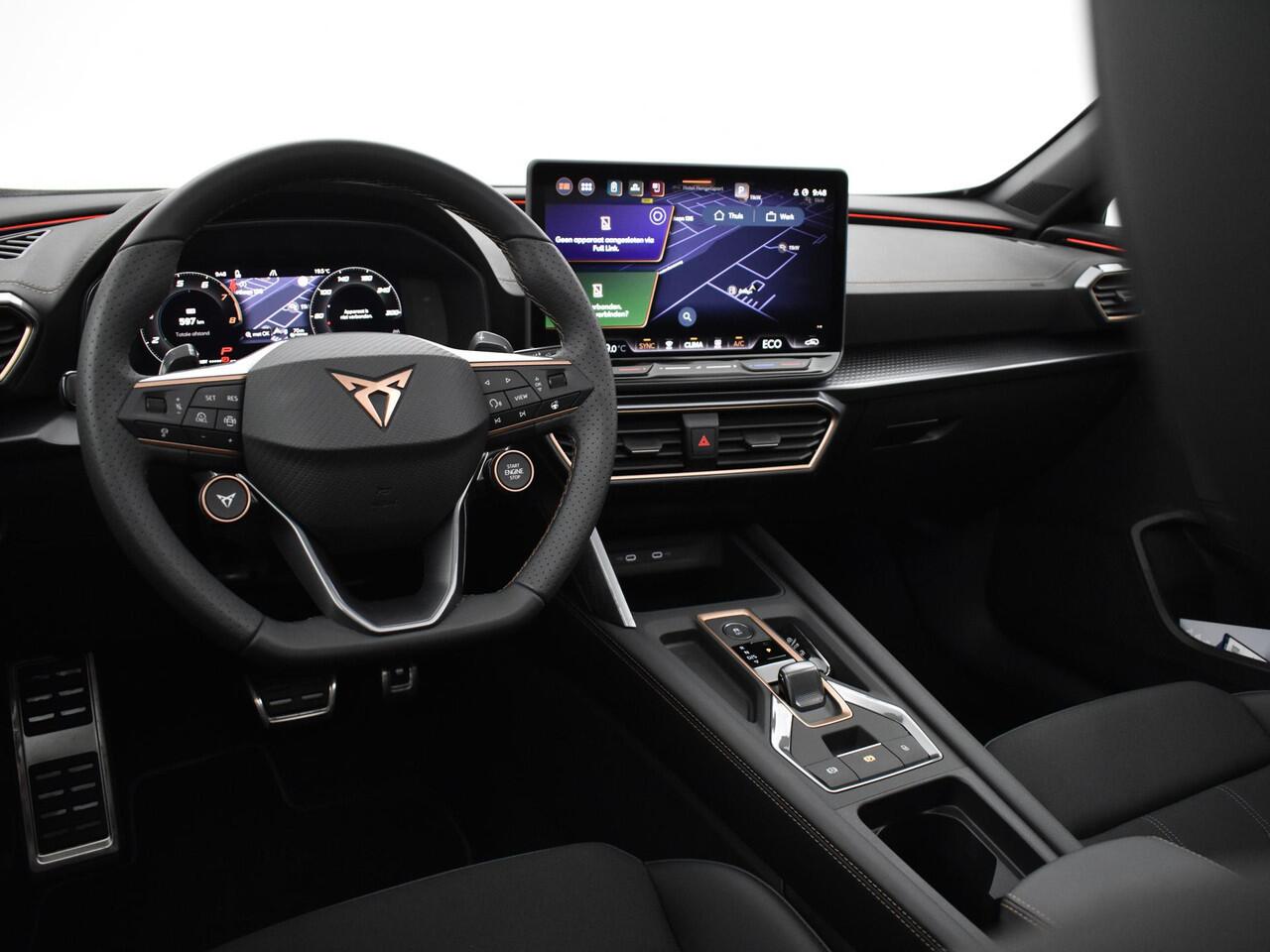 Cupra Formentor 1.5 TSI e-Hybrid 204pk DSG Business · Panoramadak · 360 Camera · Side Assist · Elek. Achterklep · Apple/Android Car Play · 19''Velgen · Garantie t/m 04-04-2027