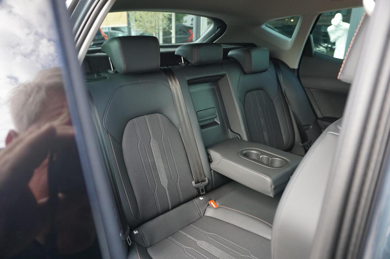 Cupra Formentor 1.4 e-Hybrid Business | ACC | Stoel en stuurwielverwarming