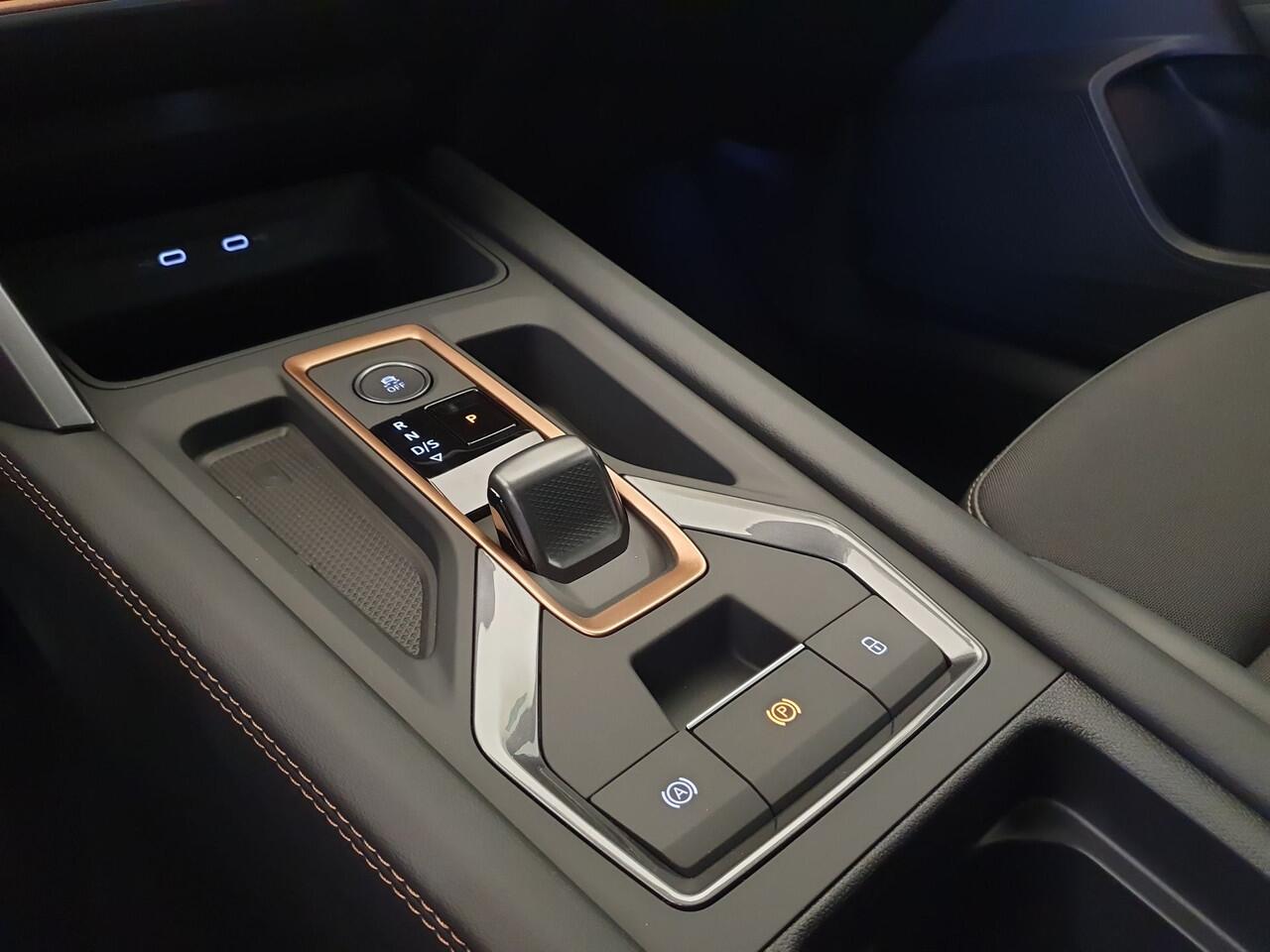 Cupra Formentor 1.5 TSI 150pk DSG/AUT MHEV facelift Wegklapbare trekhaak, Panoramadak, Winterpakket