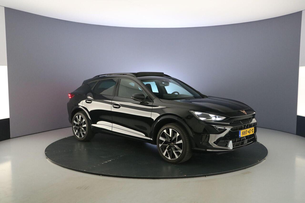 Cupra Formentor VZ Performance 1.5 TSI e-Hybrid 272pk DSG Automaat Panoramadak, Adaptive cruise control, Elektrische achterklep, Navigatie, 360 camera, Achteruitrijcamera