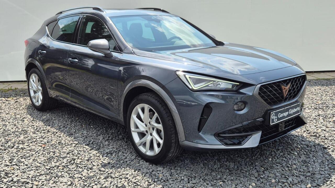 Cupra Formentor 1.4 e-Hybrid Panorama dak - Camera achter - ACC - Stoel verwarming