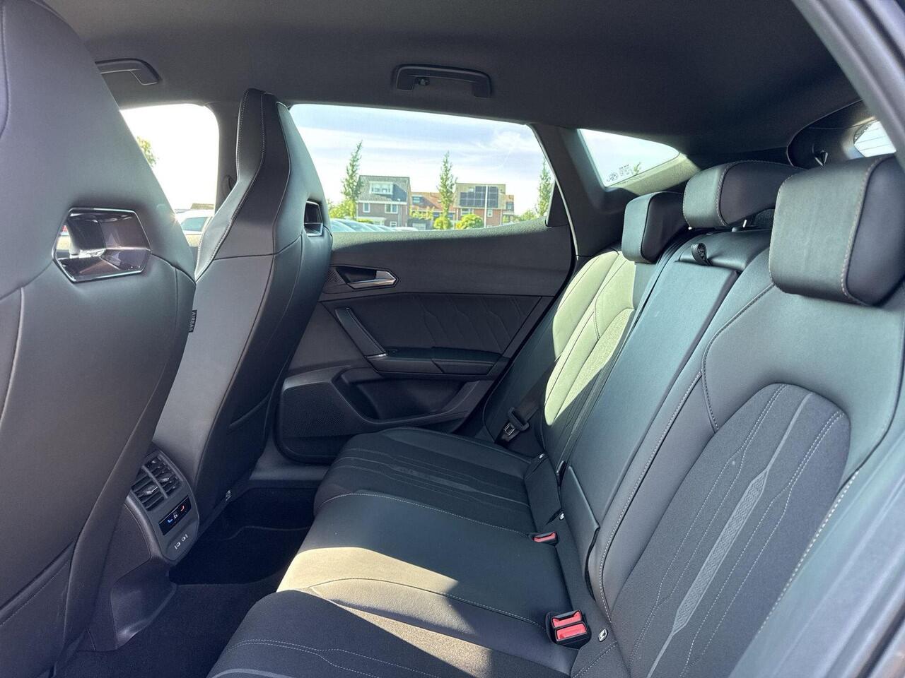 Cupra Formentor 1.4 e-Hybrid VZ Performance | 100% SOH | PHEV | 245 pk | Trekhaak | Camera Rondom | LED Matrix | DCC |