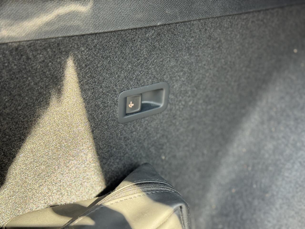 Cupra Formentor 1.4 e-Hybrid VZ Performance | Trekhaak | Pano | Keyless