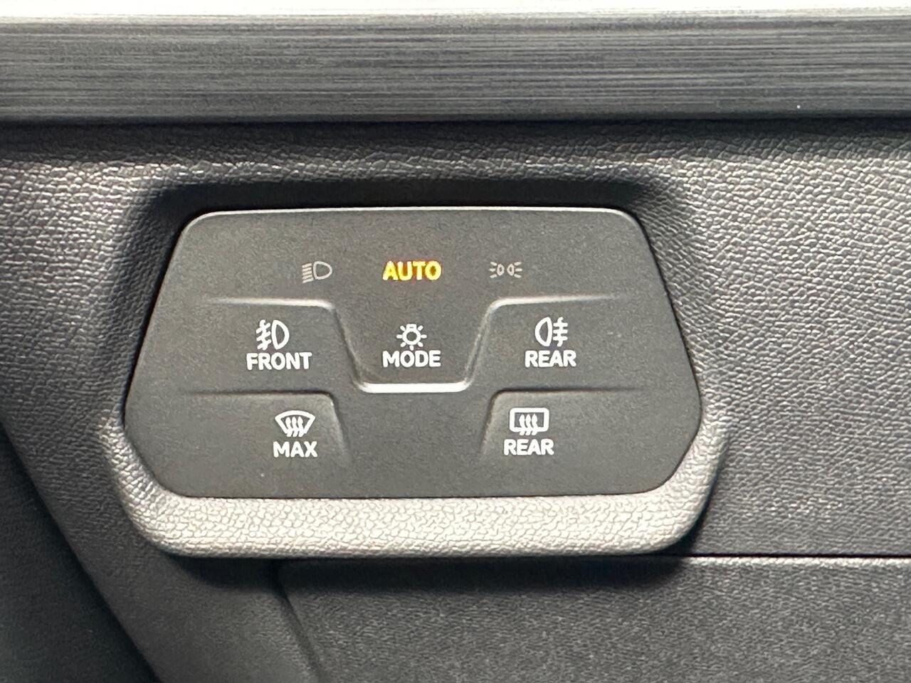 Cupra Formentor 1.5 TSI 150pk DSG | Adapt. Cruise | Carplay | Camera | Dode hoek | Rijklaar incl. garantie