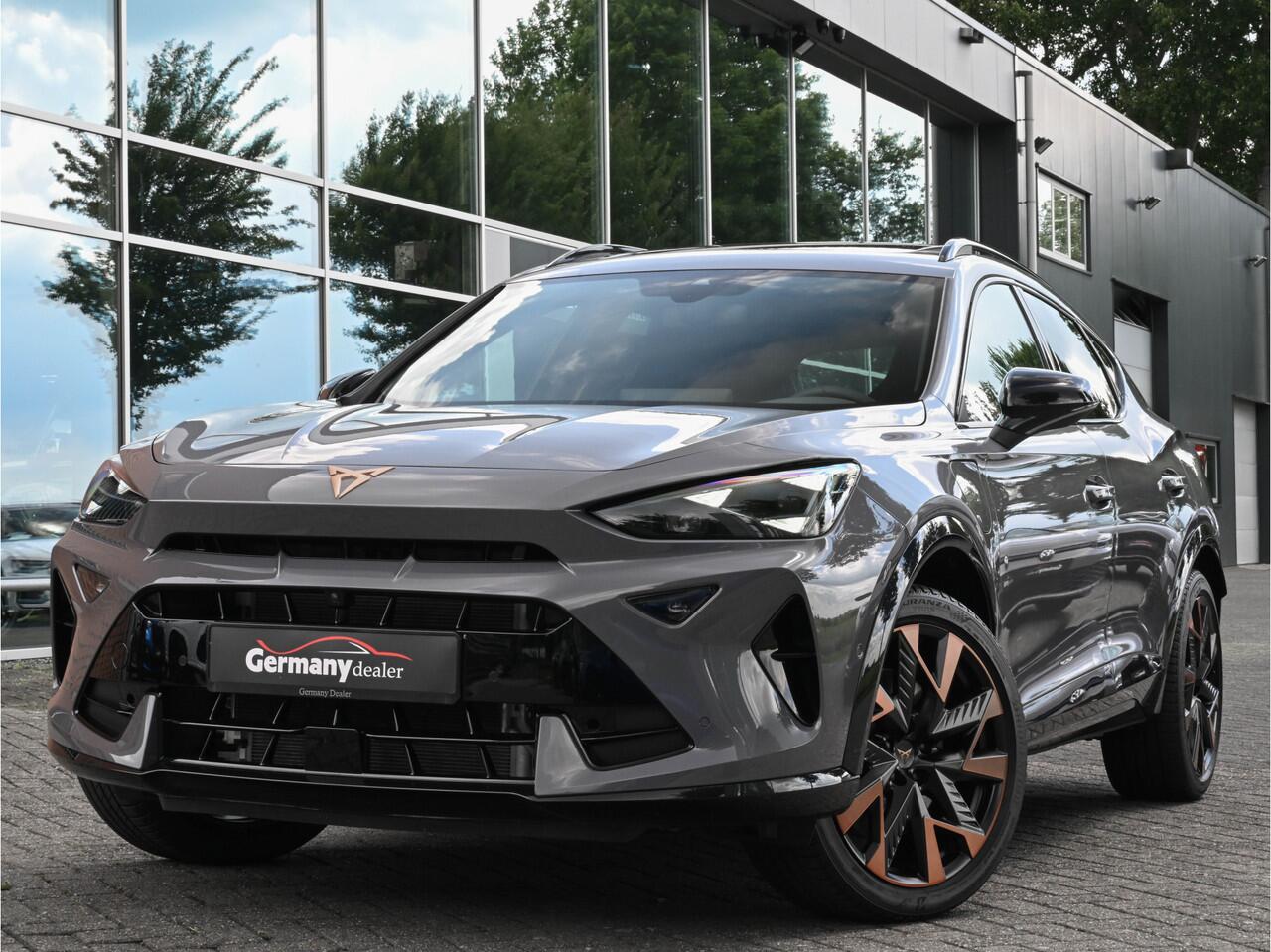 Cupra Formentor 1.5TSI eHybrid 272pk VZ Performance NIEUW! Pano 19-Inch Sennheiser Sfeerverl DCC Keyless ACC VOL!!!