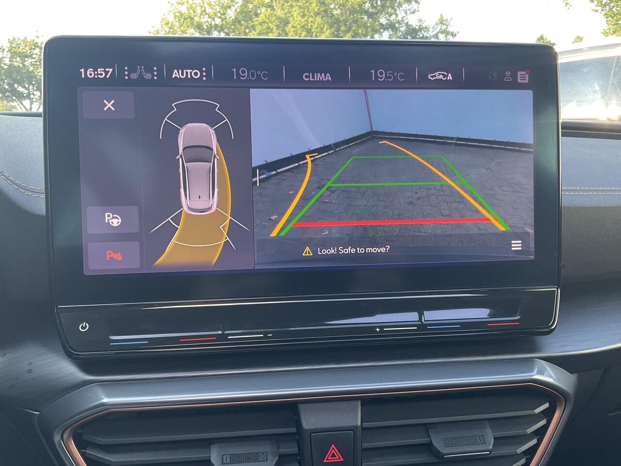 Cupra Formentor 1.5 TSI Pano.dak Adap.Cruise Memory Keyless Stoel/Stuurverw Leder Vol opties!