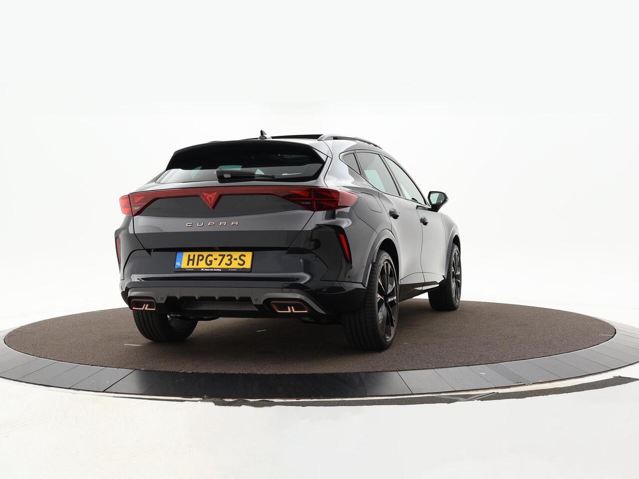 Cupra Formentor 1.5 TSI e-Hybrid 204pk DSG Business · Panoramadak · 360 Camera · Side Assist · Elek. Achterklep · Apple/Android Car Play · 19''Velgen · Garantie t/m 04-04-2027