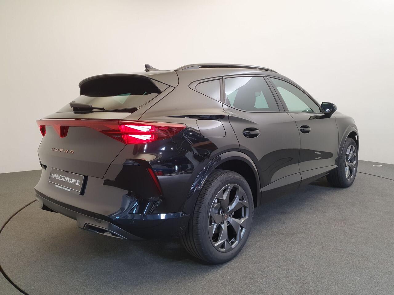 Cupra Formentor 1.5 TSI 150pk DSG/AUT MHEV facelift Wegklapbare trekhaak, Panoramadak, Winterpakket