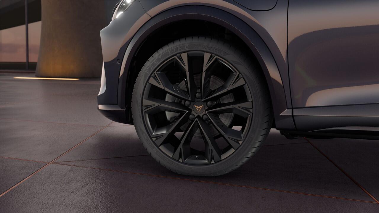 Cupra Formentor 1.5 TSI e-Hybrid 204 6DSG Business | Achteruitrijcamera | Digitaal instrumentenpaneel (Virtual Cockpit) | Draadloze Apple CarPlay(TM), Android Auto(TM)