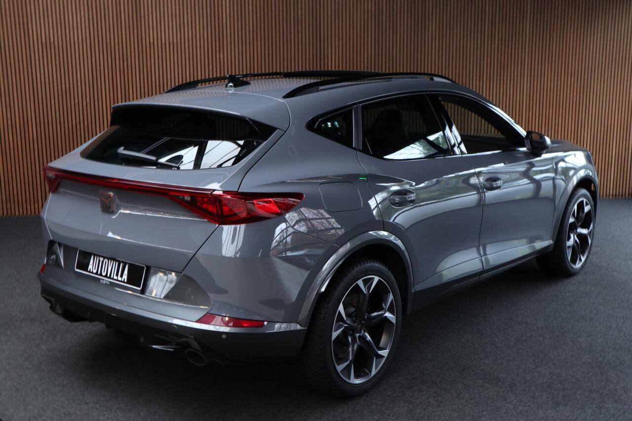 Cupra Formentor 2.0 TSI 4DRIVE Panodak Leer 360° Memory PDC Elektr. bedienbare achterklep Stuurverwarming Navi Climate voor & achter Zwart hemelbekleding Stoelverwarming Virtual cockpit Keyless Entry & Go LM velgen