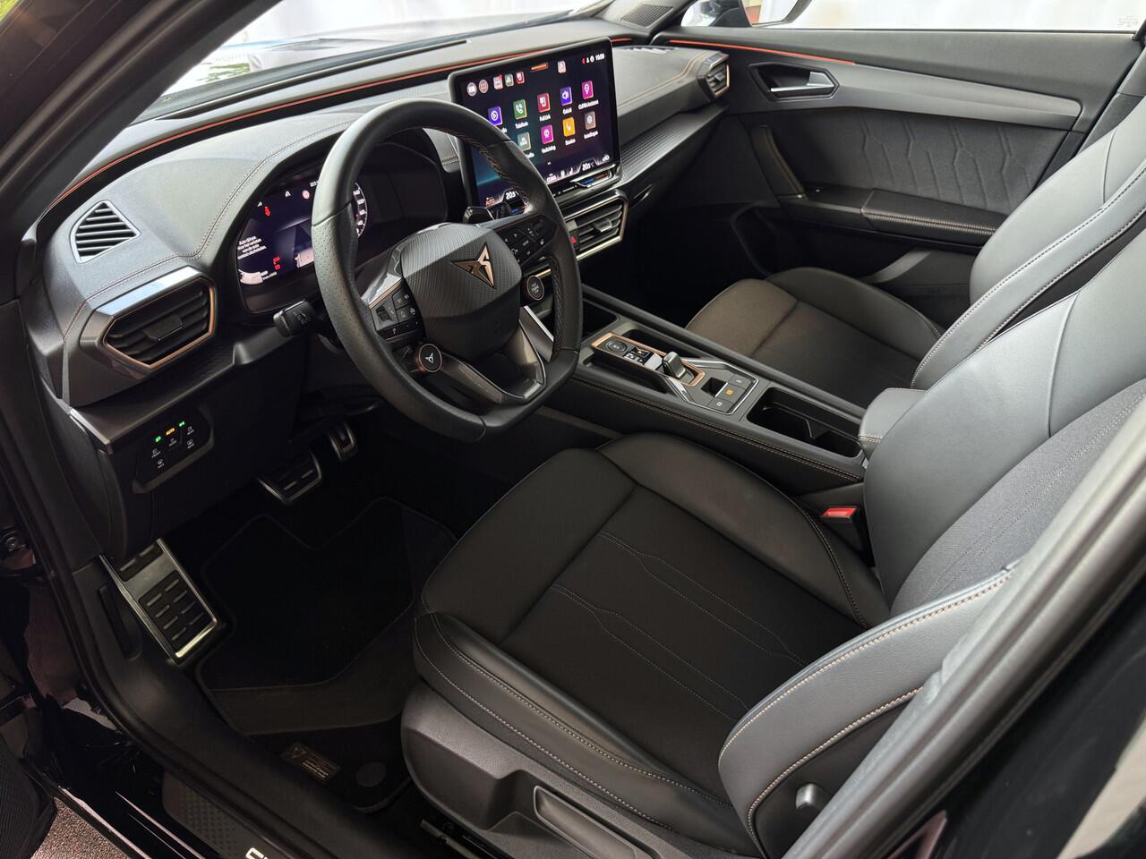 Cupra Formentor ?NW MODEL? 1.5 eTSI 150 MHEV CAMERA ELEK.TREKHAAK STOEL/STUUR ELEK.KLEP VERW. LED LEER CARPLAY ZWARTE.HEMEL 10/2024