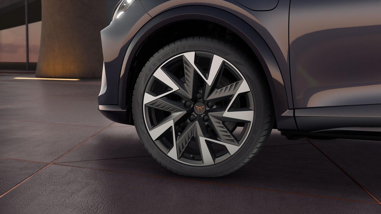 Cupra Formentor 1.5 TSI e-Hybrid 272 6DSG VZ Performance | Achteruitrijcamera | Digitaal instrumentenpaneel (Virtual Cockpit) | Draadloze Apple CarPlay(TM), Android Auto(TM)