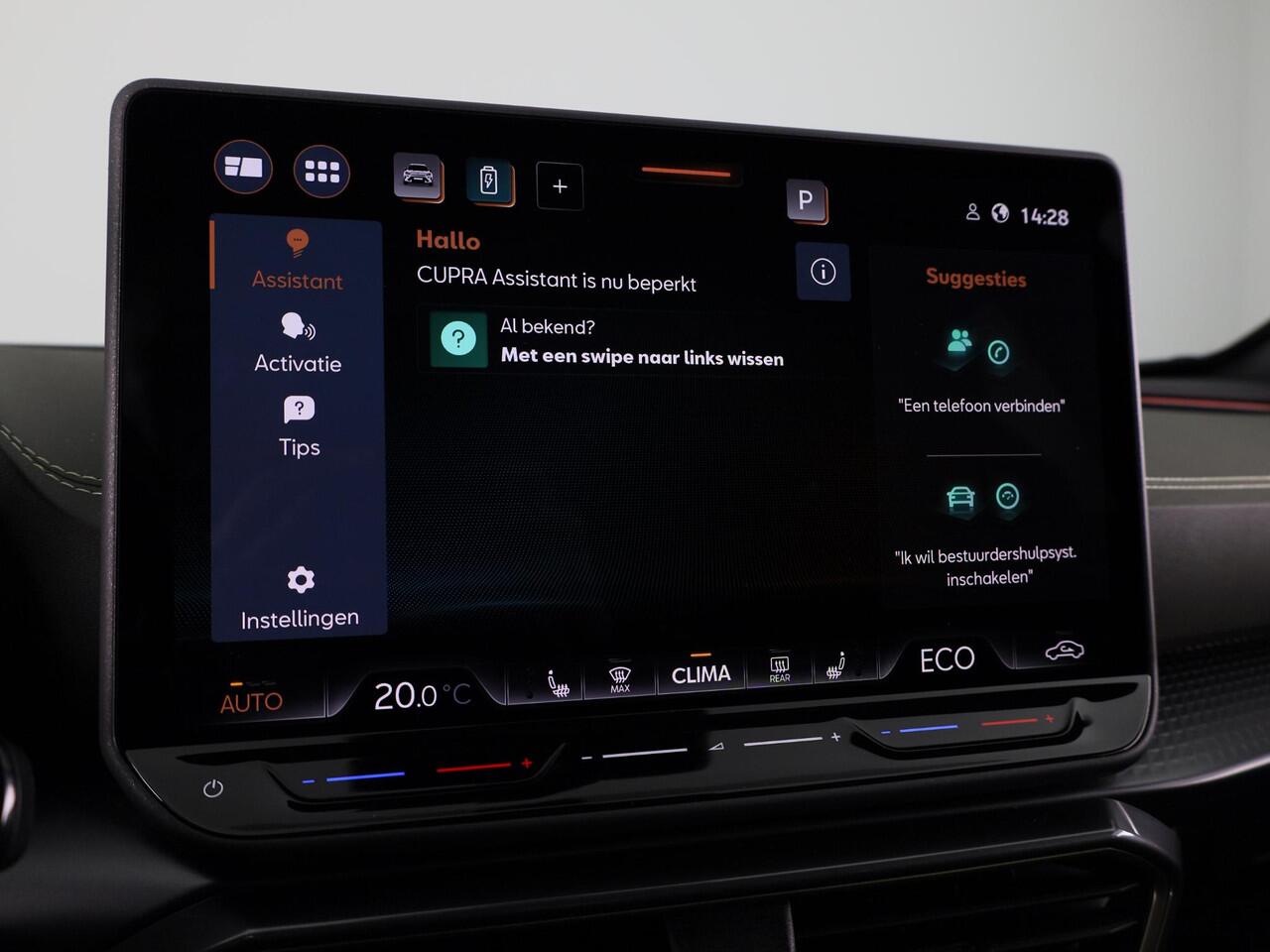 Cupra Formentor 1.5 TSI e-Hybrid VZ Tribe Edition 272PK | Exclusieve Uitvoering | Panoramadak | Trekhaak | 19 inch | Matrix Koplampen | Matte Lak |