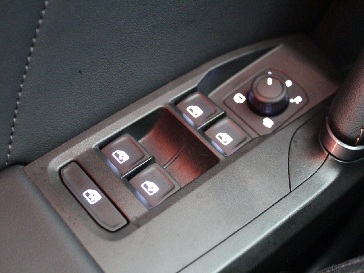 Cupra Formentor 1.4 e-Hybrid Business | ACC | Clima | Navi |* 27 t/m 31 dec eindejaarsshow!!