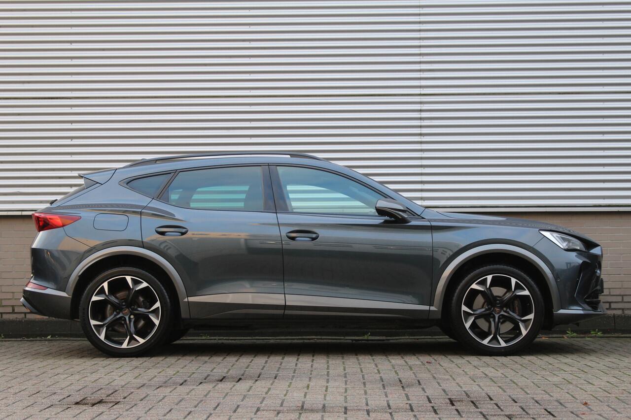 Cupra Formentor 1.4 e-Hybrid 245PK VZ Performance | ACC | 360 Camera | BLIS | Navigatie | Stoel/Stuur verwarming