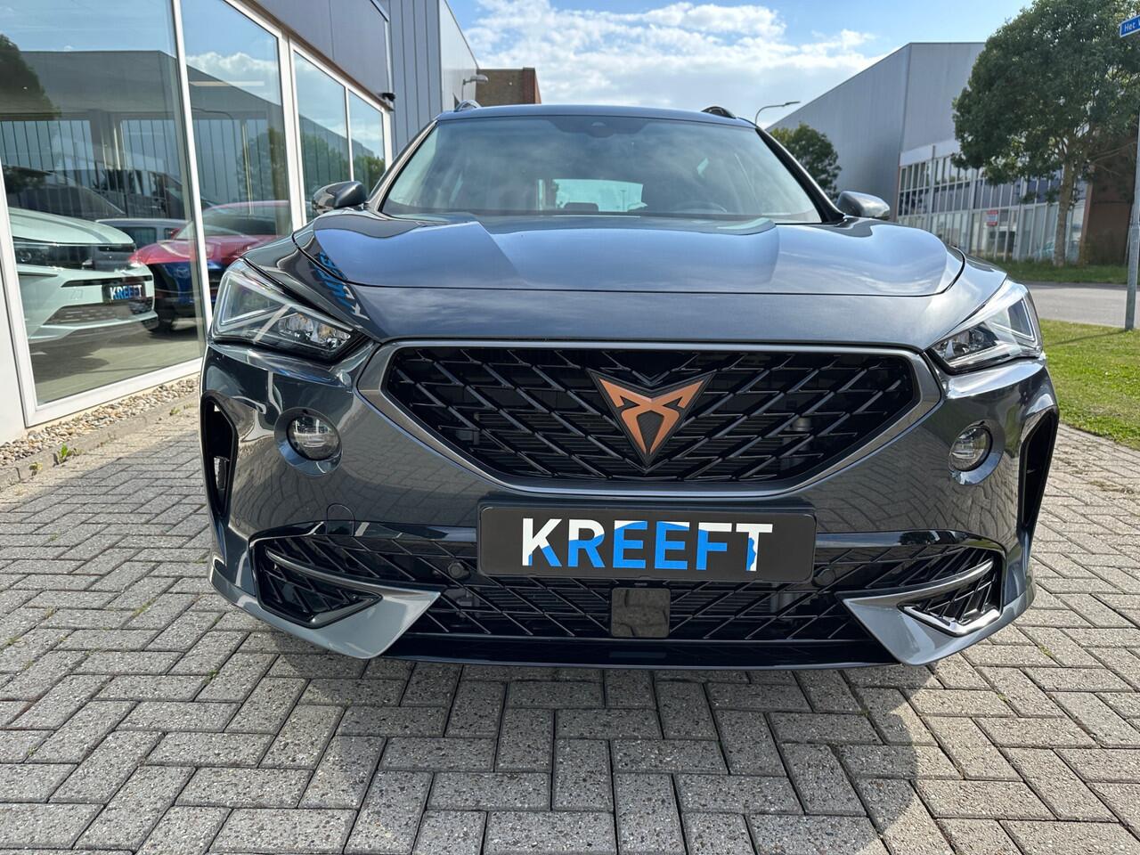 Cupra Formentor 1.4 e-Hybrid Performance VZ App connect | Camera