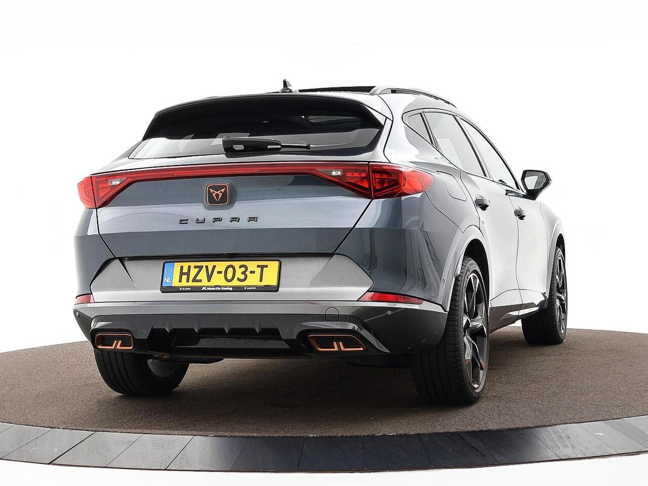 Cupra Formentor 1.4 245pk DSG e-Hybrid VZ Performance · Camera · Panoramadak · Keyless · Elek. Trekhaak · Elek. Achterklep · Apple/Android Car Play · Navigatie · 19'' Inch ·