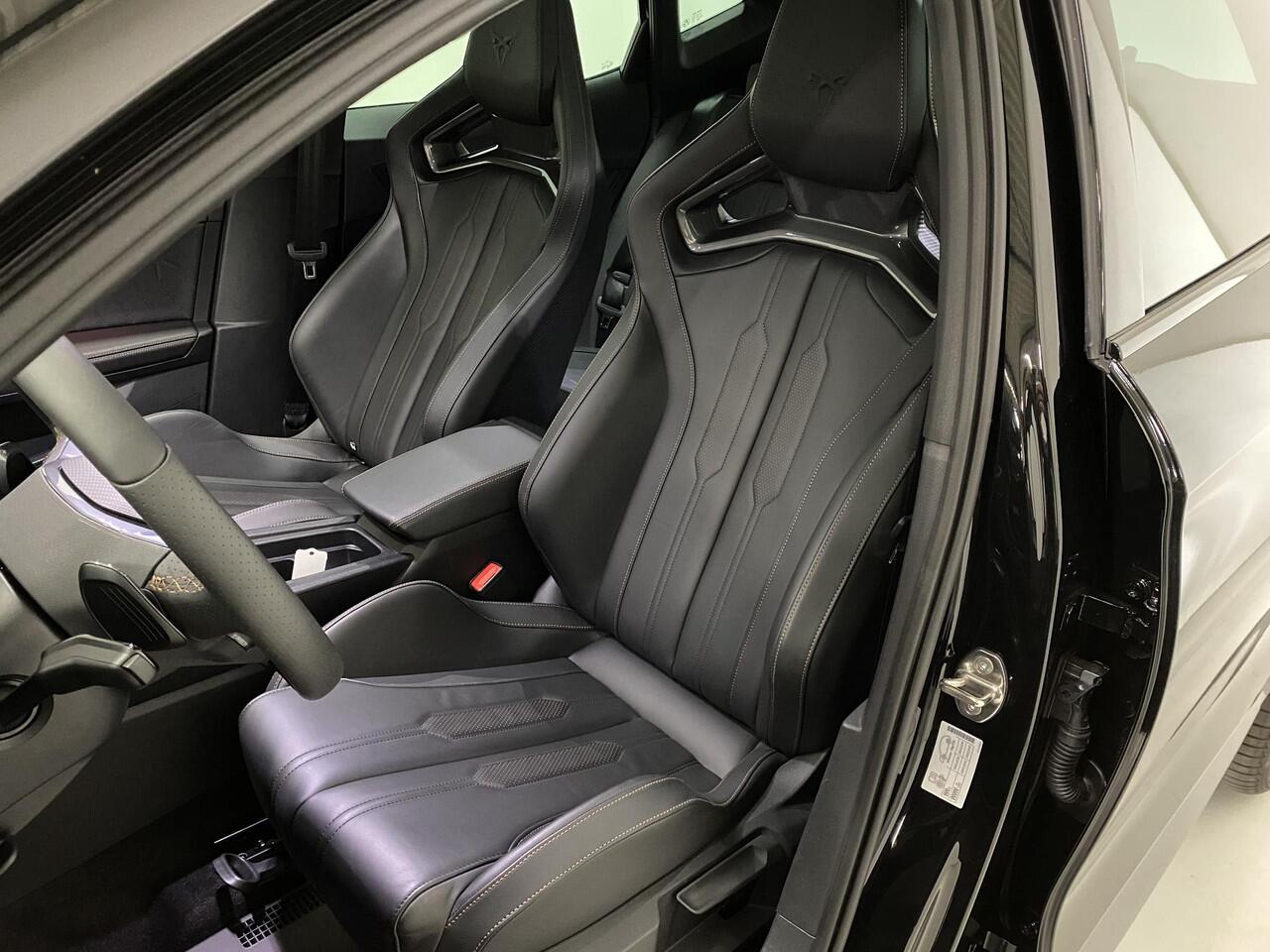 Cupra Formentor 1.4 TSI e-Hybrid VZ Performance Limited Schaalstoelen Elk. vertsel Memory Pano Vol leer Rondom Camera 19 Inch Trekhaak