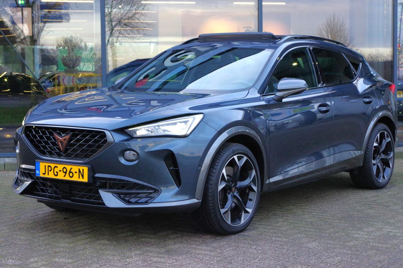 Cupra Formentor 1.4 e-Hybrid VZ 245 PK Performance, Panoramadak, Keyless, Trekhaak, Adap. Cruise Control