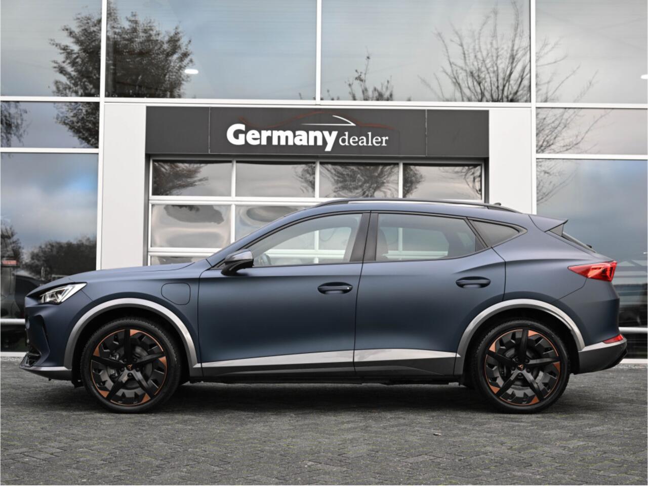 Cupra Formentor 1.4 e-Hybrid 245pk VZ Performance Pano ACC Adapt.Demping Sfeerverlichting Wegkl. Trekh. VOL!!!