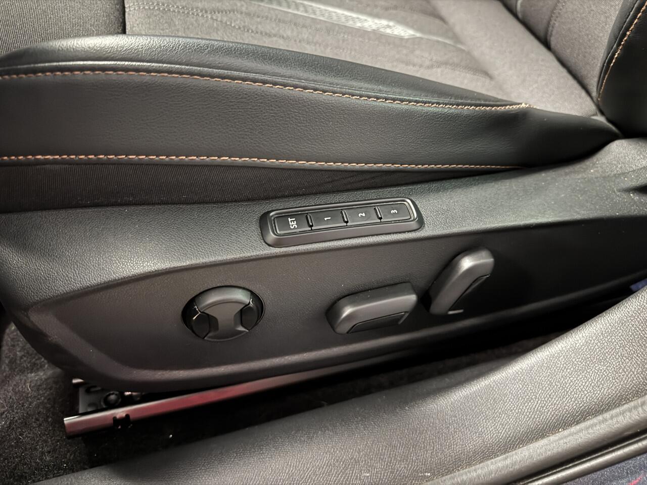 Cupra Formentor 1.4 Memoryseat/Trekhaak/Camera