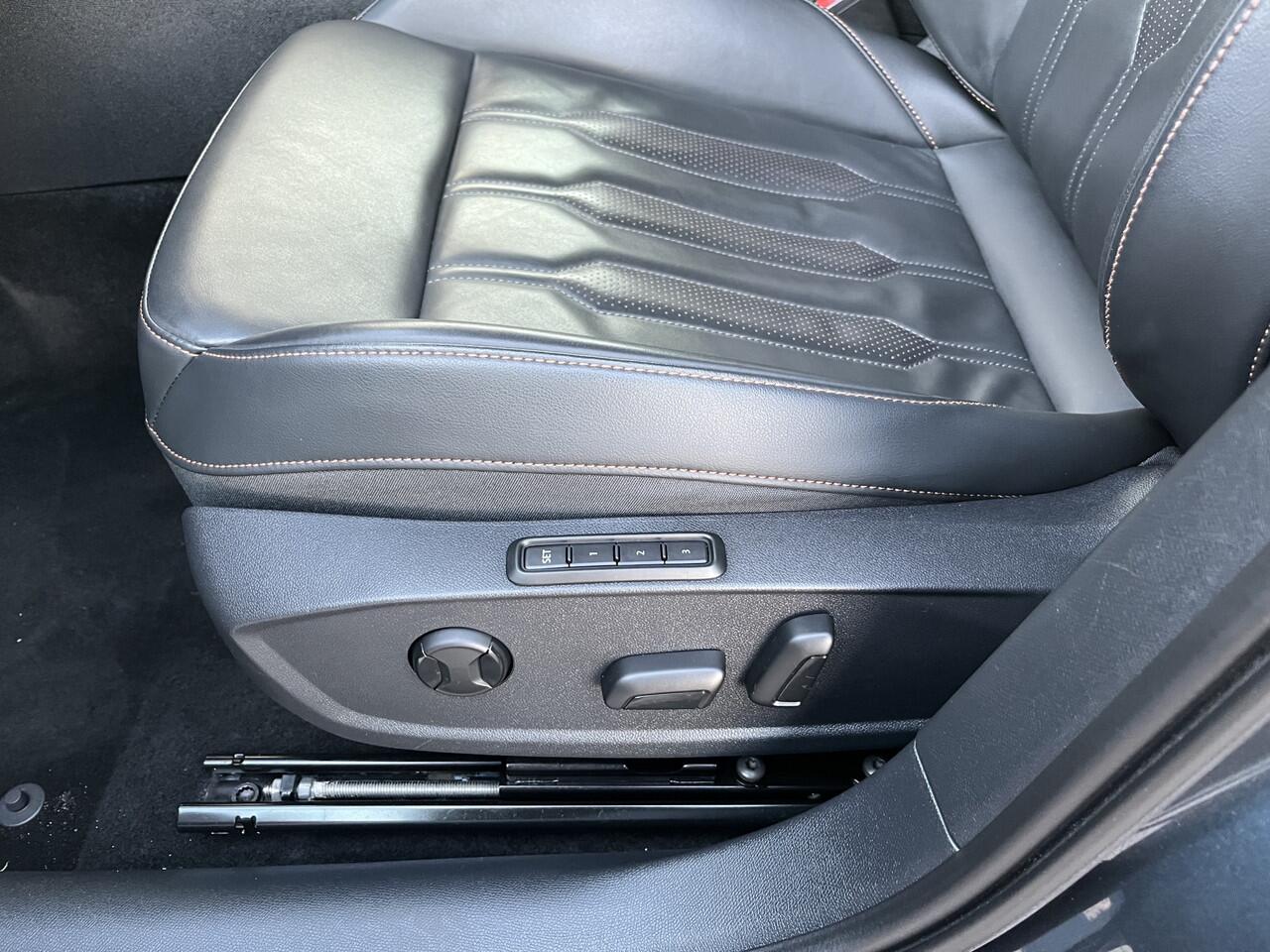 Cupra Formentor 1.4 e-Hybrid VZ Black Edition / AUTOMAAT/ 245PK/ LEDER/ 360 CAMERA/ PARK. SENSOREN/ RIJ-MODI/ STOEL-STUUR VERWARM./ KEYLESS/ ELEKTR. STOEL/ NAVI/ FULL LINK