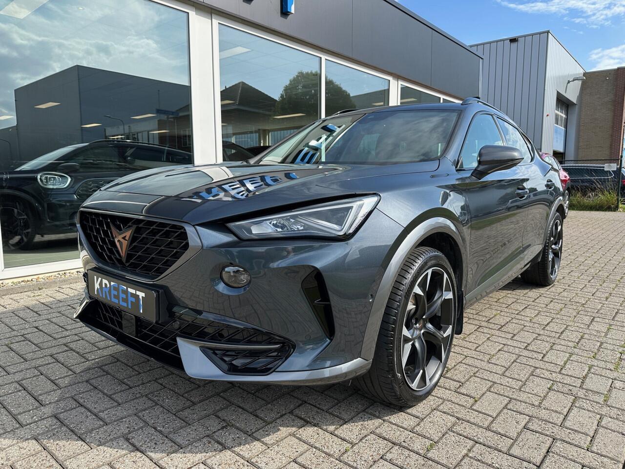 Cupra Formentor 1.4 e-Hybrid Performance VZ App connect | Camera