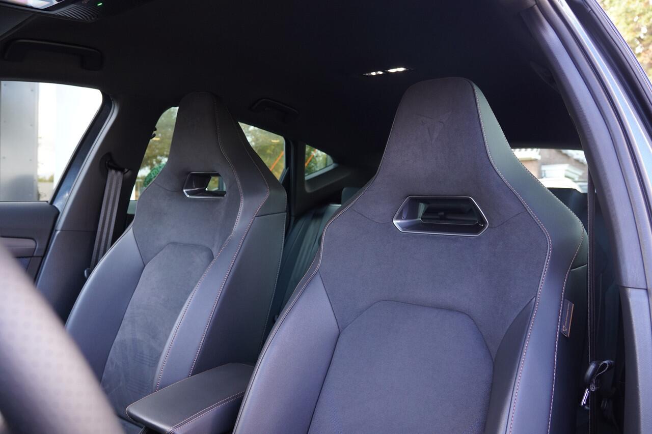 Cupra Formentor 1.5TSI/272pk e-Hybrid VZ Performance|2024|PDC+Camera|Cruise+ACC|Sennheiser|Trekhaak|sportstoelen+Memory|Carplay/AndroidAuto|Matrix-LED|19"LMV