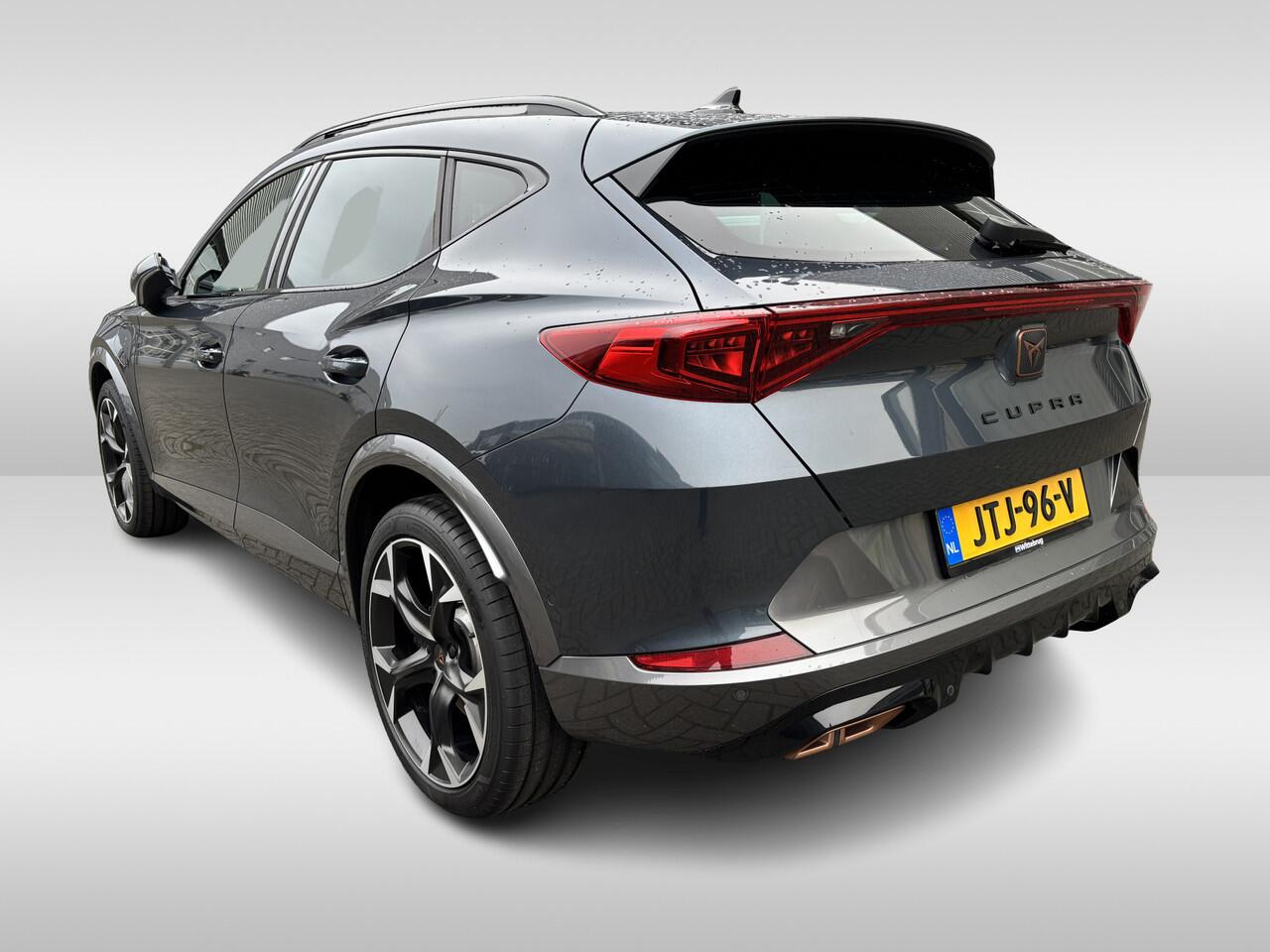 Cupra Formentor 1.4 e-Hybrid 245pk Performance Supersport DSG Automaat Panoramadak / Camera / Supersport / Virtual Cockpit / Navigatie / Full LED