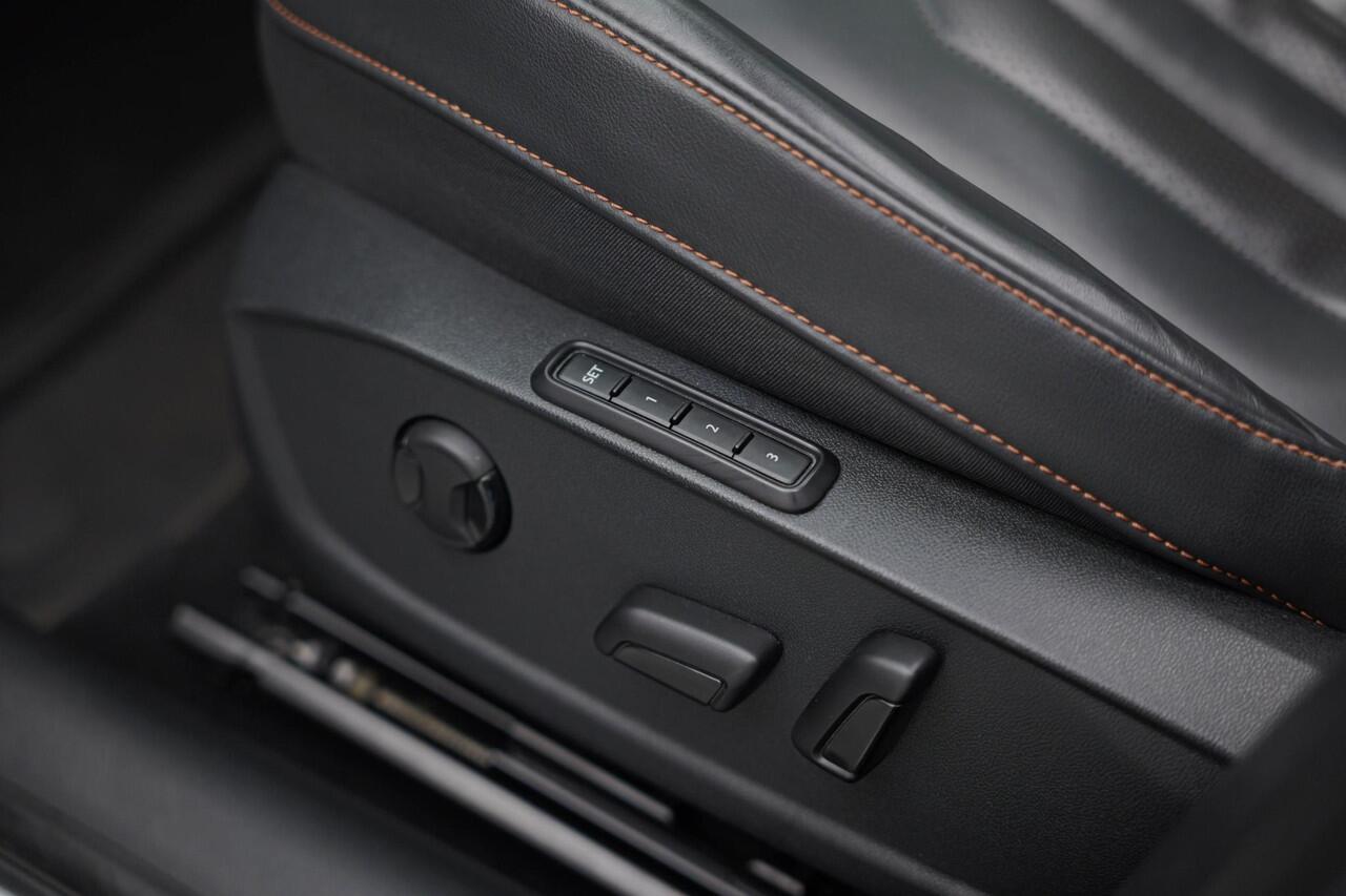 Cupra Formentor 1.4 e-Hybrid VZ Copper Edition |Pano|Buttons|360|Memory|Dodehoek|Ambient|