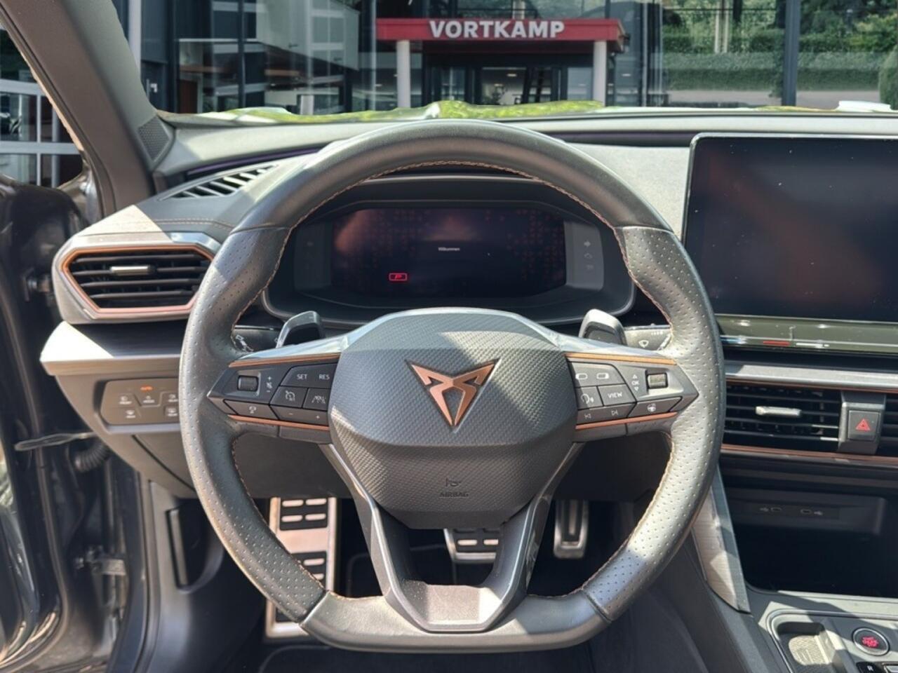 Cupra Formentor 1.4 TSI VZ PRIORITY NAVI/MEMORY/CAMERA/ACC/E-KLEP/ACC