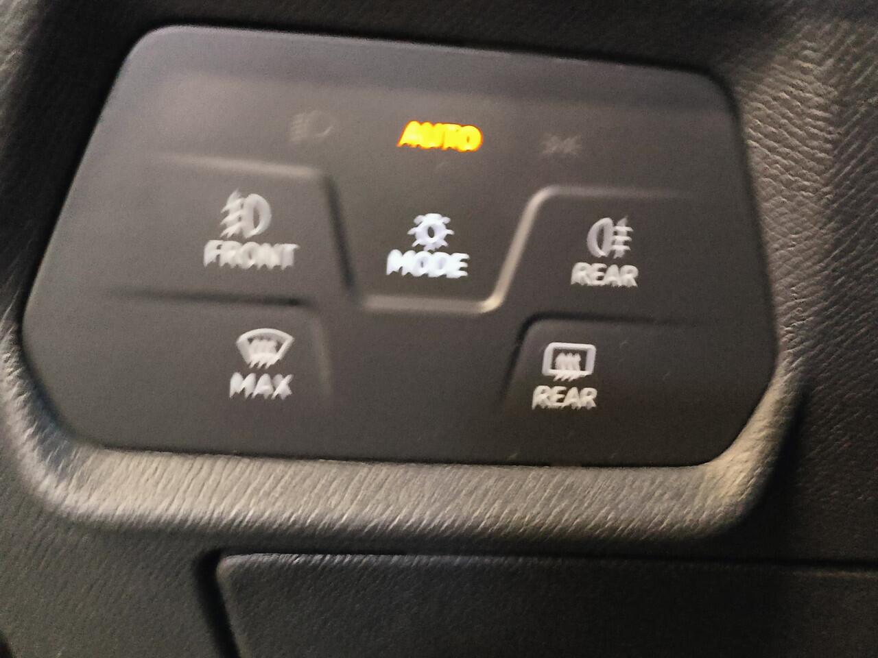 Cupra Formentor 1.4 TSI e-Hybrid Essential DGS6 uit 2023 Rijklaar + 12 maanden Bovag-garantie Henk Jongen Auto's in Helmond, al 50 jaar service zoals 't hoort!