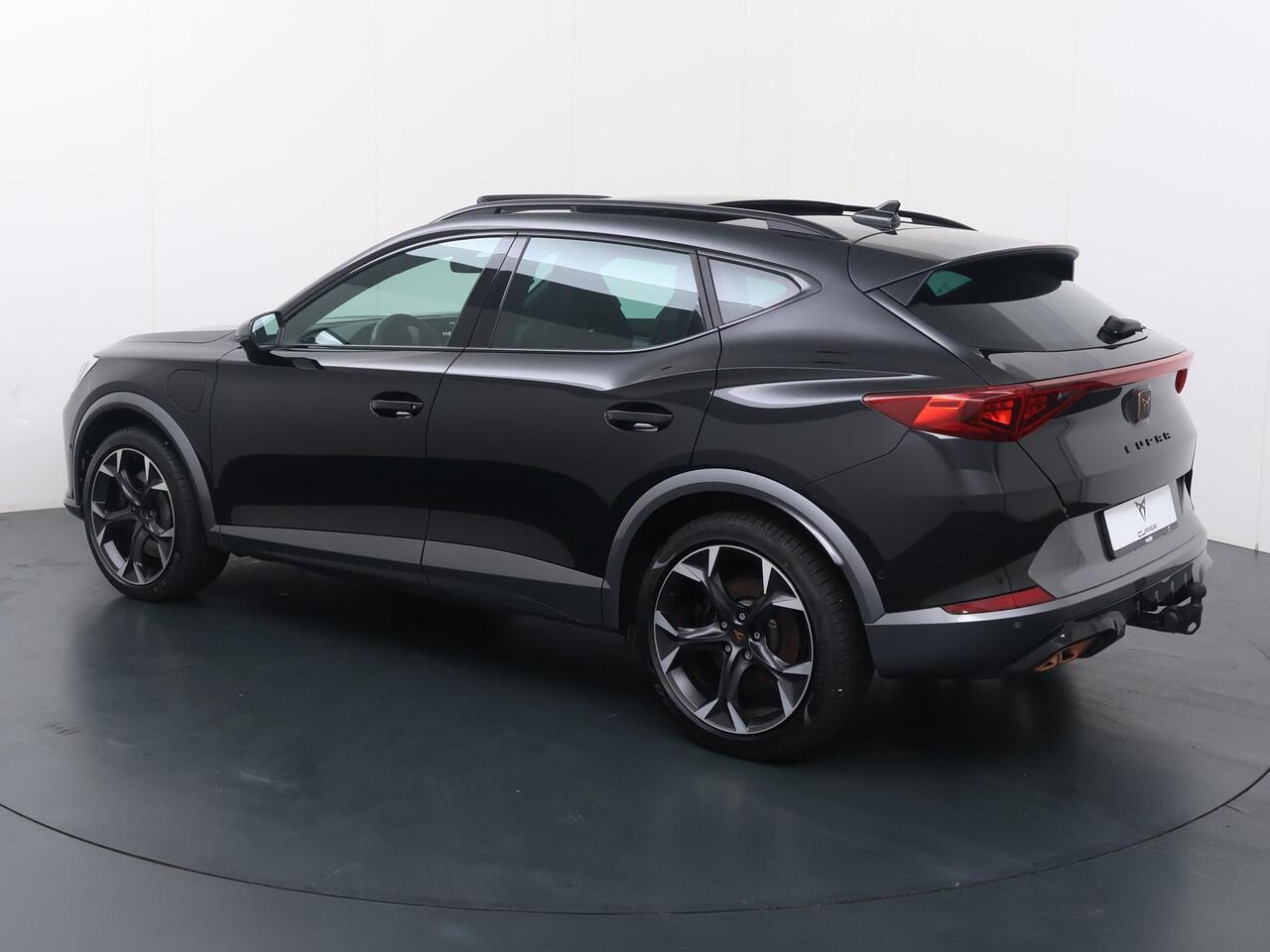 Cupra Formentor 1.4 e-Hybrid Performance | 245 PK | SoH 89% | Trekhaak wegklapbaar | Panoramadak | Navigatiesysteem | Adaptive cruise control |