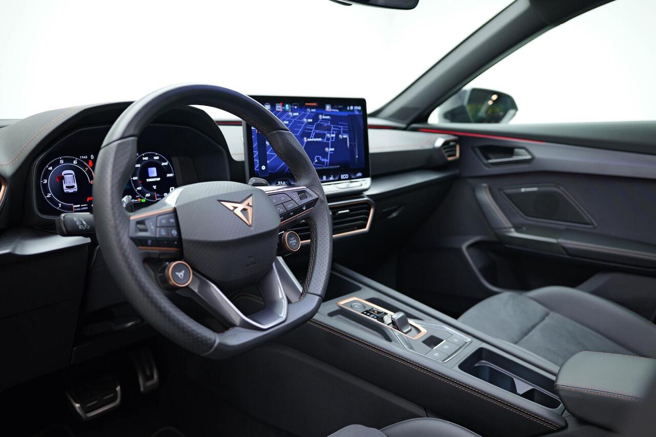 Cupra Formentor 1.4 e-Hybrid VZ Performance |Pano|Memory|Senheiser|Camera|Dodehoek|