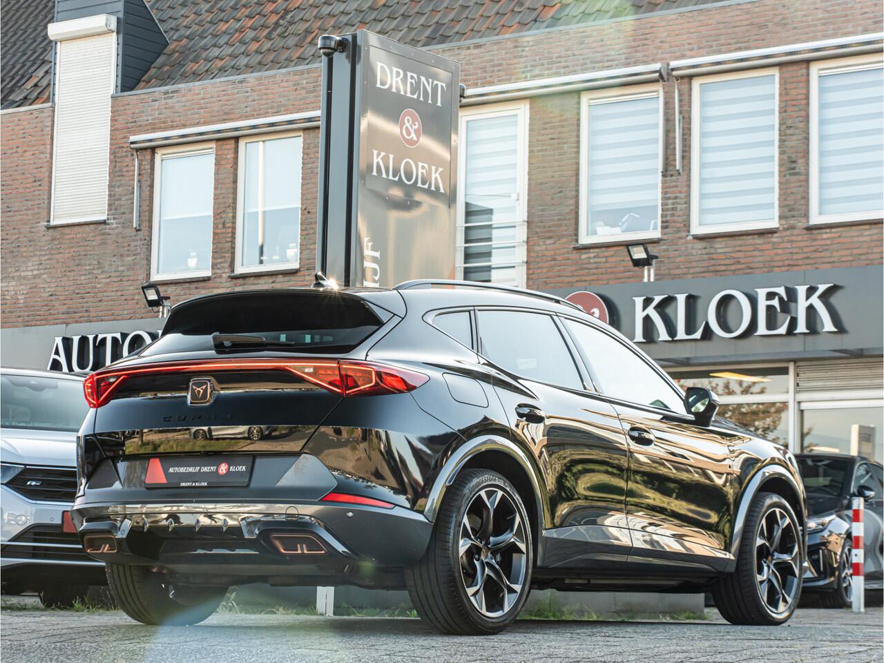 Cupra Formentor 1.4 e-Hybrid VZ Performance 245 PK ELEK TREKHAAK!! SCHAALSTOELEN CAMERA 19 INCH BLACK OPTIC STOELVERW