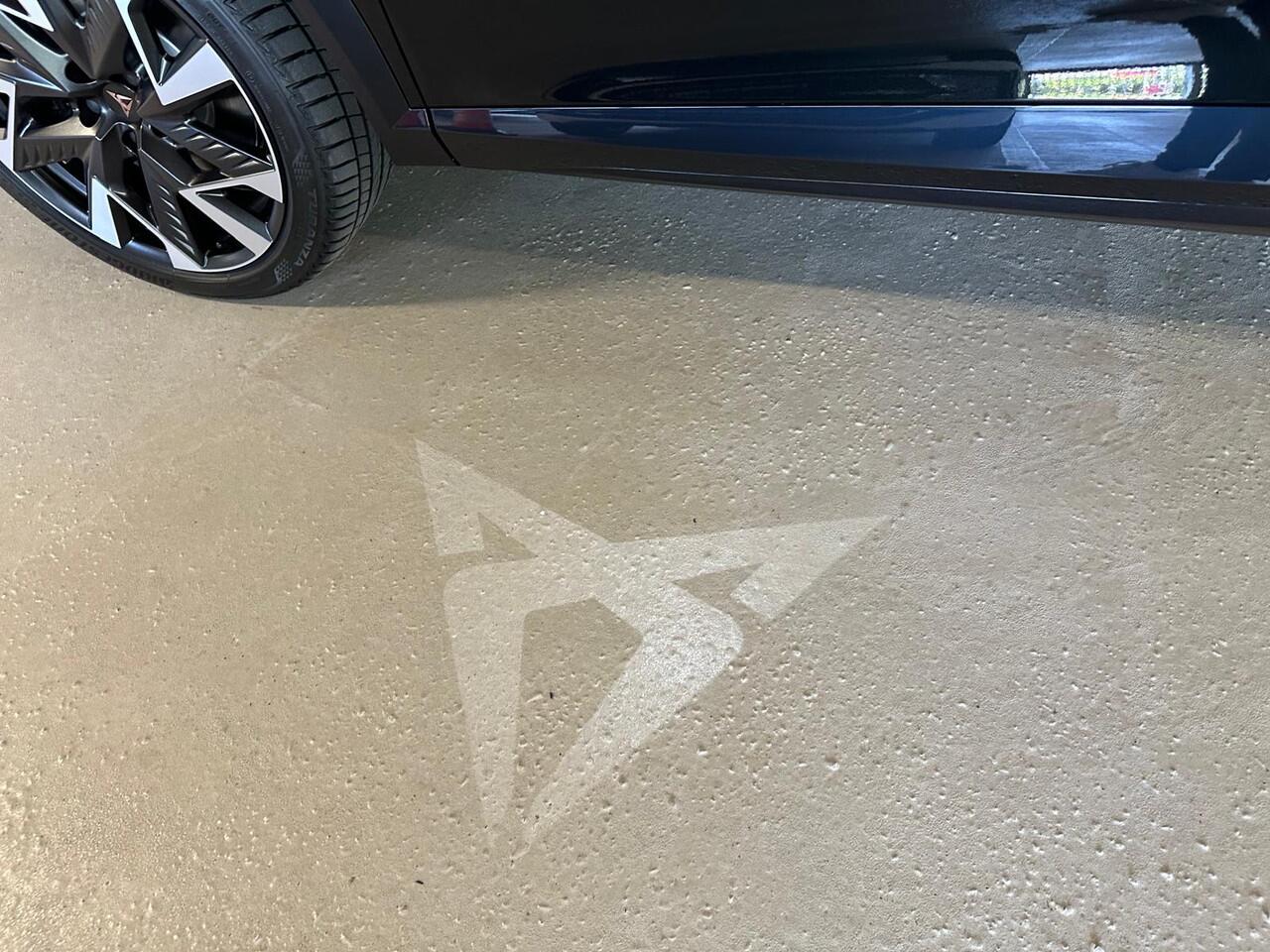 Cupra Formentor 1.5 TSI e-Hybrid VZ Performance Panoramisch schuif/kanteldak Matrix LED / Sennheiser / Wegklapbare Trekhaak