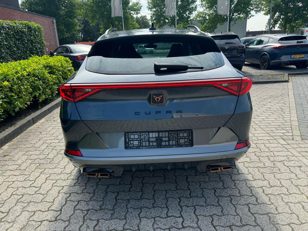 Cupra Formentor 1.4 e-Hybrid VZ Performance virtual cockpit, memory stoelen, navi, cruise