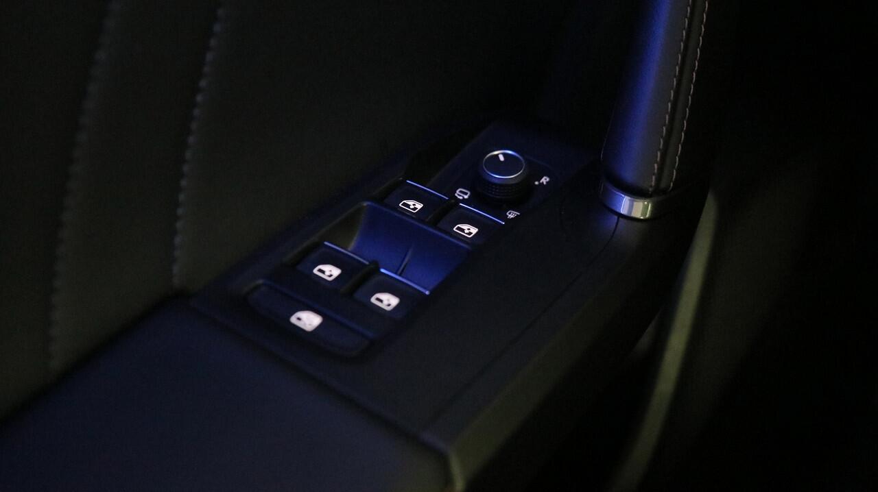 Cupra Formentor 1.4 TSI eHybrid 204pk PHEV Adrenaline / Camera / Elektrische Achterklep / Adaptive Cruise / Demonstratieauto