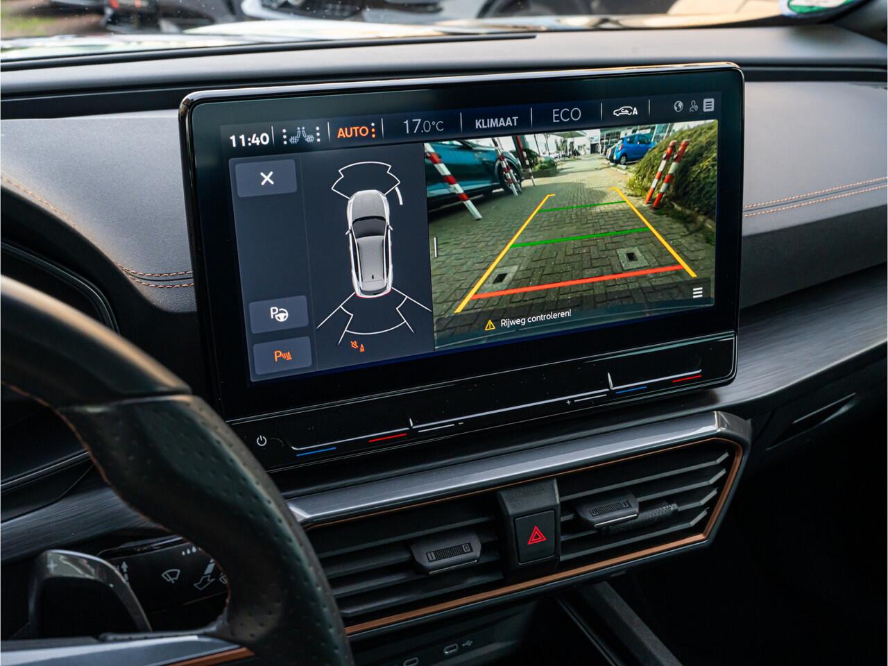 Cupra Formentor 1.4 e-Hybrid VZ Performance SPORTSTUUR ELEK VOL LEDER SCHAALSTOELEN CAMERA 19 INCH BLACK OPTIC