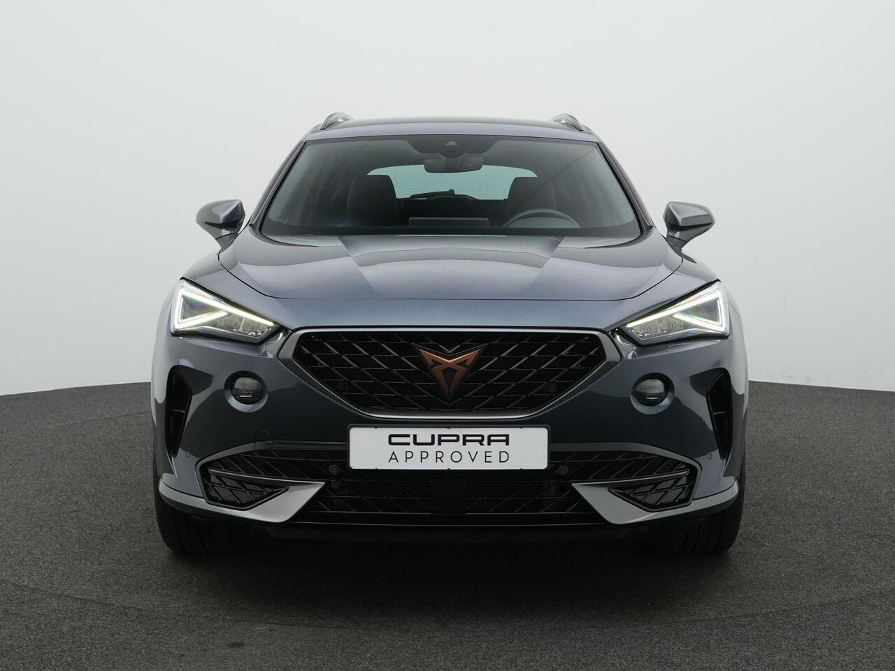 Cupra Formentor 1.5 TSI 150 pk DSG Business Edition Plus | Stuur-/stoelverwarming | Achteruitrijcamera | Navigatie | Carplay
