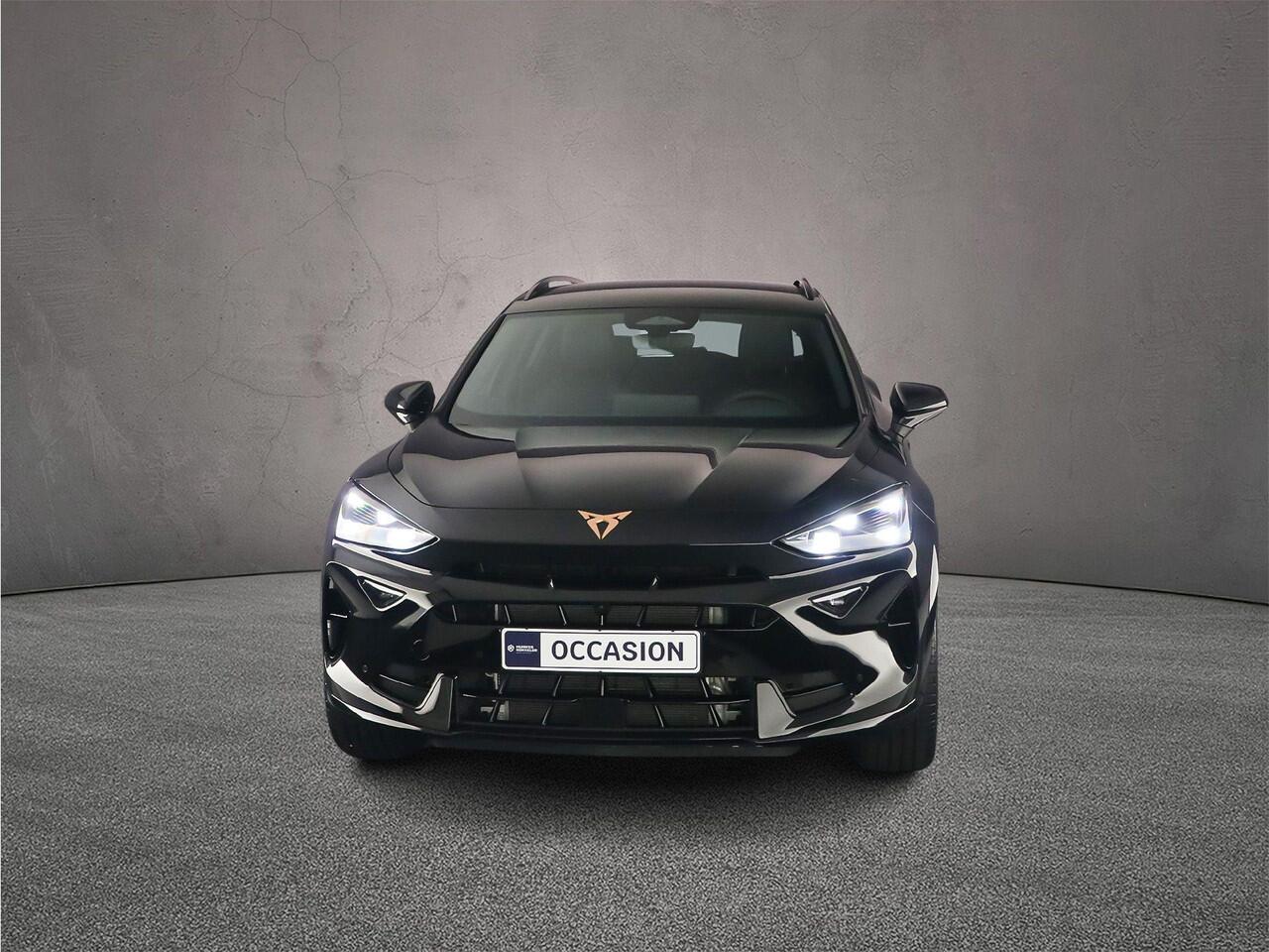 Cupra Formentor Business 1.5 TSI eHybrid 204pk DSG Automaat Trekhaak, Navigatie, Adaptive cruise control, 360 camera, Achteruitrijcamera, LED koplampen, Stuurwiel verwarmd