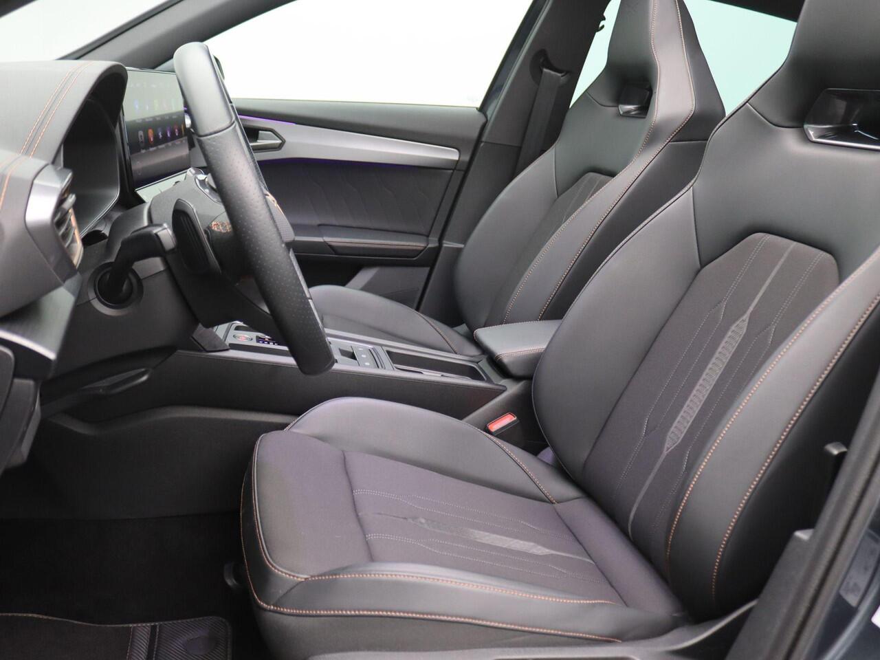 Cupra Formentor 1.4 e-Hybrid VZ Performance 245PK DSG SOH 92%, Pano-Schuifdak, Trekhaak, Keyless, Side Assist, Achteruitrijcamera, Stoel-Stuurverwarming, Adaptieve Cruise Control, 19" LM Velgen