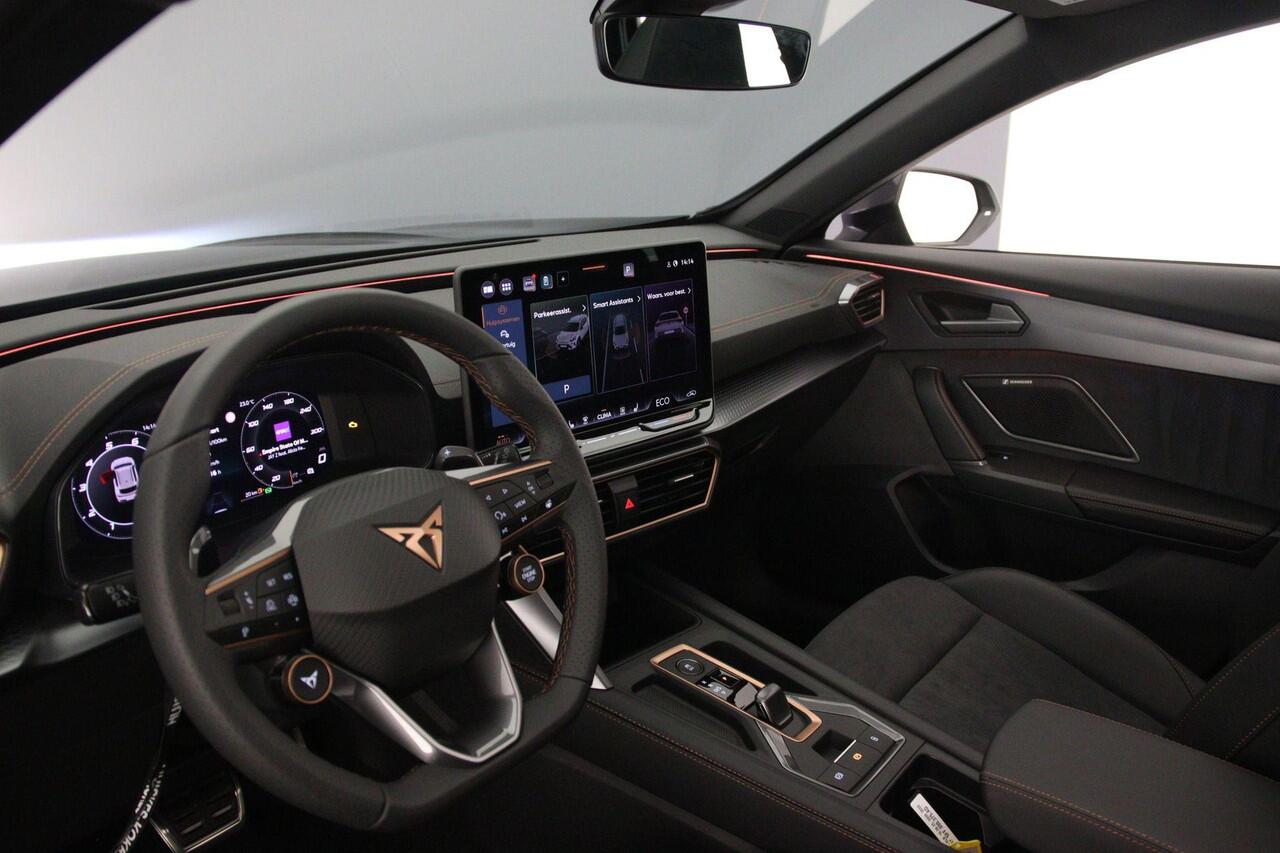 Cupra Formentor VZ Performance 1.5 TSI e-Hybrid 272pk DSG Automaat Trekhaak, Panoramadak, Sennheiser audio, Adaptive cruise control, 360 camera, Achteruitrijcamera