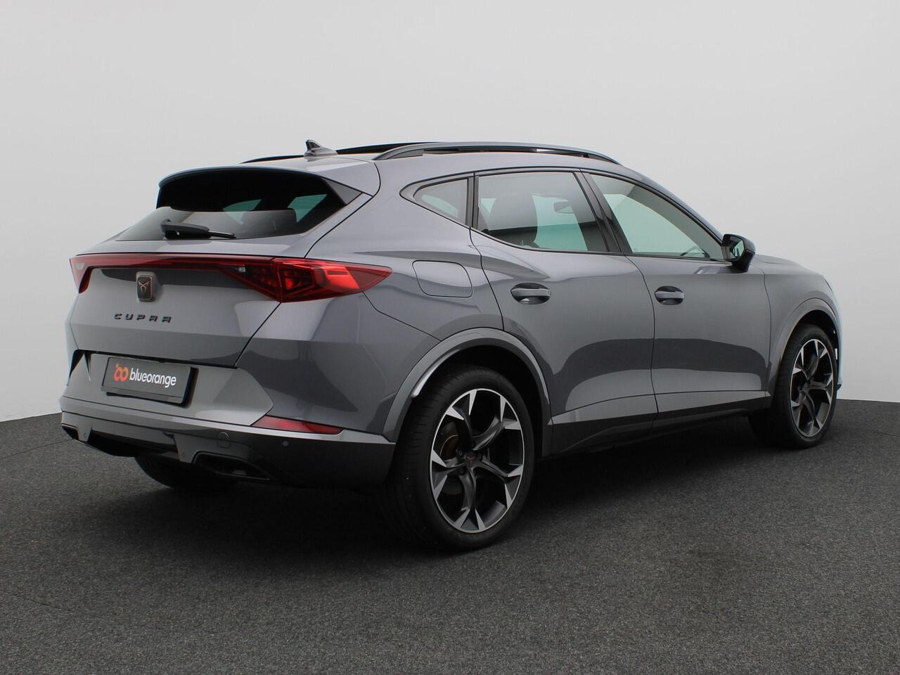 Cupra Formentor 1.4 e-Hybrid Performance 204PK DSG Pano-Schuifdak, Full led, Adaptieve Cruise Controle, Achteruitrijamera, Keyless, Stoel-Stuurverwarming, Elektr. Achterklep, 19" LM Velgen