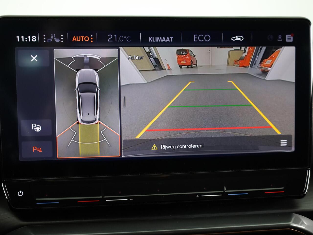 Cupra Formentor 1.4 e-Hybrid VZ Performance 245pk | Trekhaak | Parkeercamera | Adaptieve cruise controle | Elektrisch verstelbare bestuurderstoel met geheugen