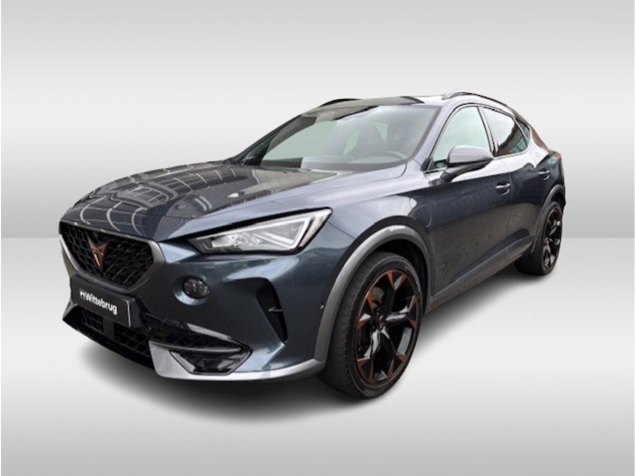 Cupra Formentor 1.4 e-Hybrid VZ Black Edition DSG Automaat Panoramadak / Lederen interieur / Memoryseat / 360 Camera / 19"LM Velgen