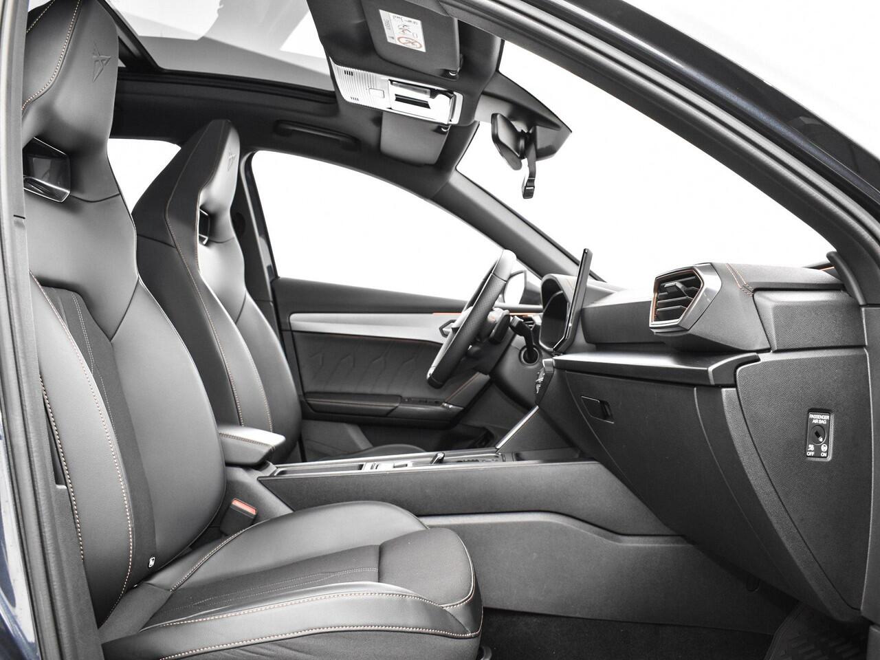 Cupra Formentor 1.4 245pk DSG e-Hybrid VZ Performance · Camera · Panoramadak · Keyless · Elek. Trekhaak · Elek. Achterklep · Apple/Android Car Play · Navigatie · 19'' Inch ·