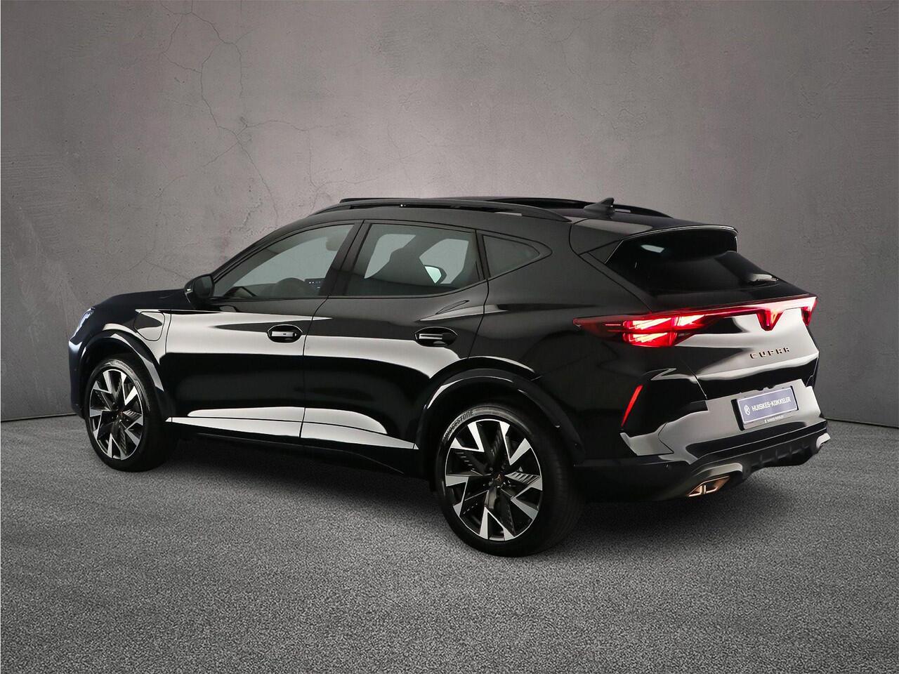 Cupra Formentor VZ Performance 1.5 TSI e-Hybrid 272pk DSG Automaat Trekhaak, Panoramadak, Sennheiser audio, Adaptive cruise control, 360 camera, Achteruitrijcamera